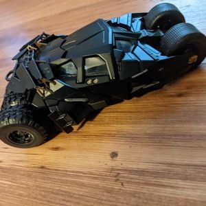 The Dark Knight Batmobile Vehicle ONLY/1:32Scale/ Metals Die-Cast/ Pre Owned